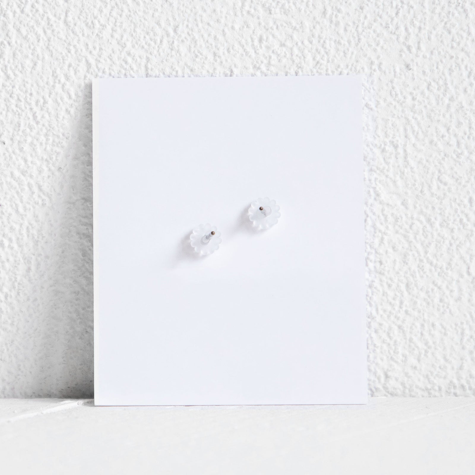 gargle/ガーグル　ミニオノマトペ ゴゴ ピアス