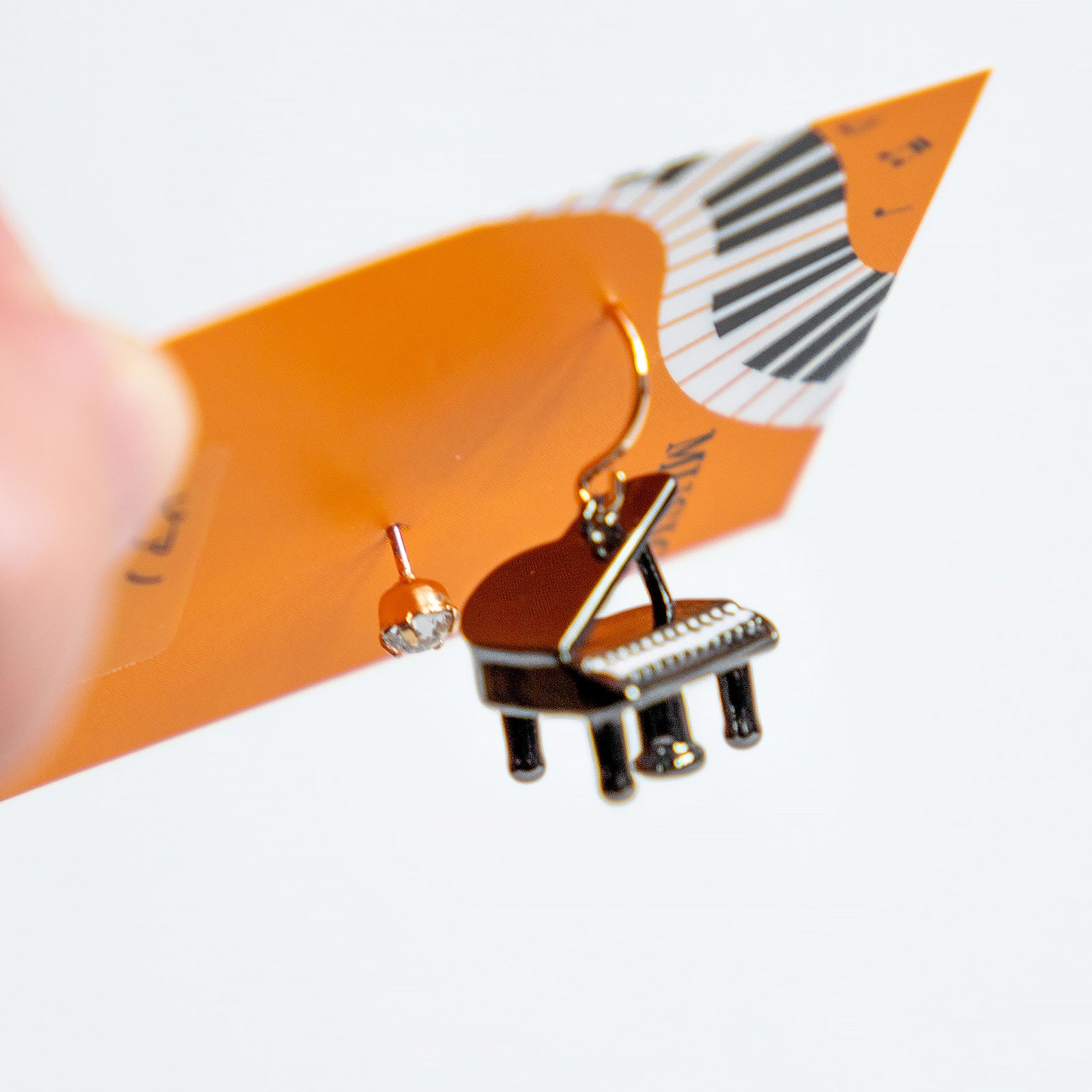 gargle/ガーグル　ミニチュア楽器 ピアノ ピアス