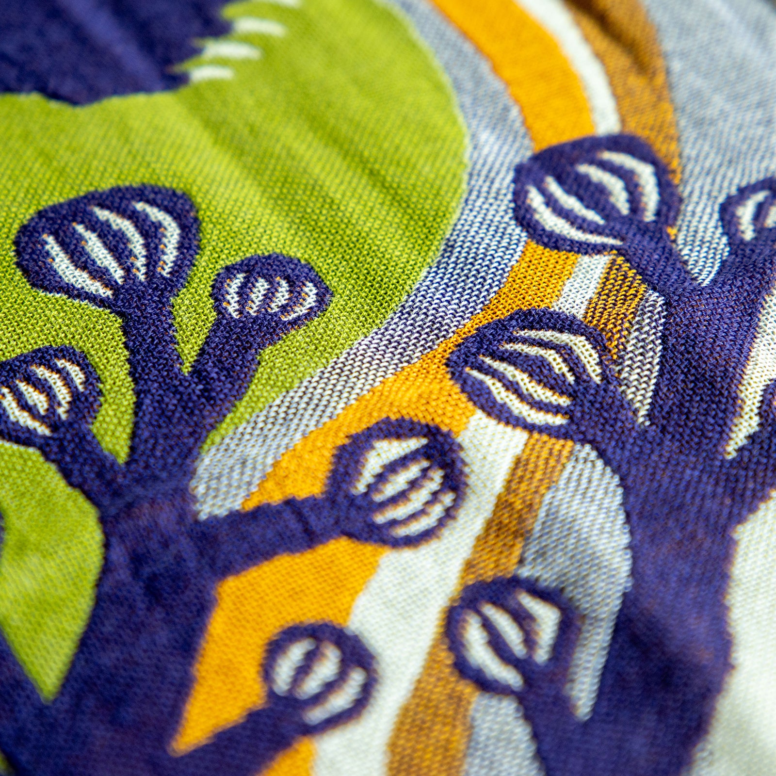 moritaMiW/モリタミウ マルチクロス 蜂蜜をみつけたラーテル