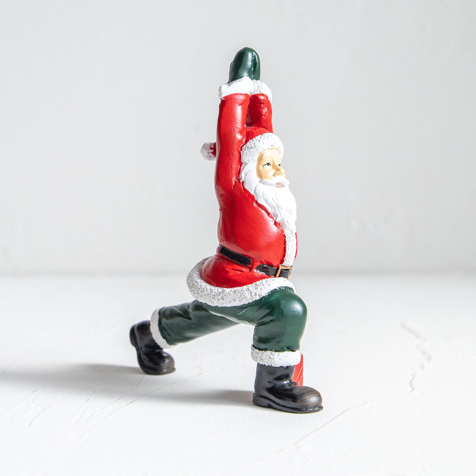 クリスマスドール　ヨガサンタ ポーズB