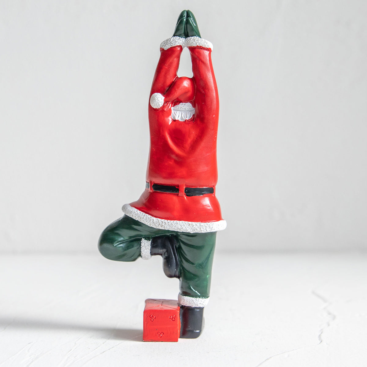 クリスマスドール　ヨガサンタ ポーズE