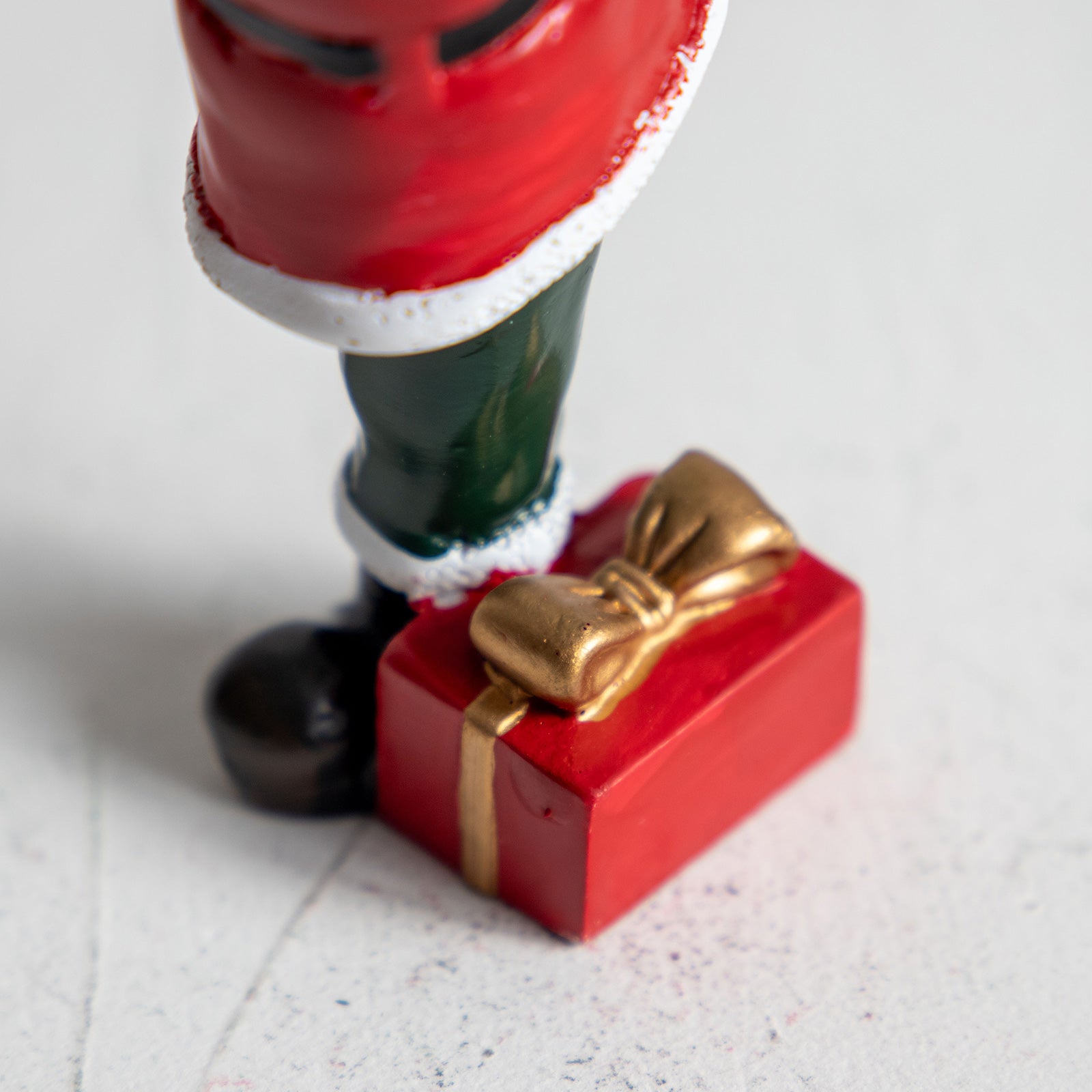 クリスマスドール　ヨガサンタ ポーズM