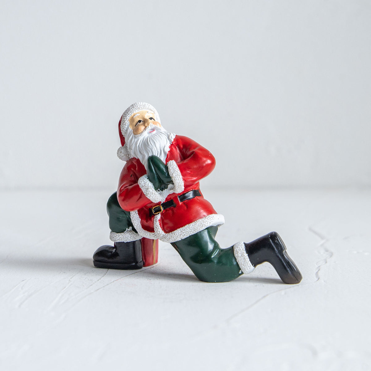クリスマスドール　ヨガサンタ ポーズO