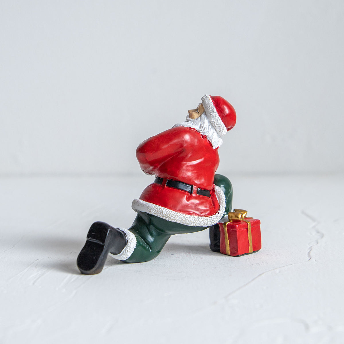 クリスマスドール　ヨガサンタ ポーズO