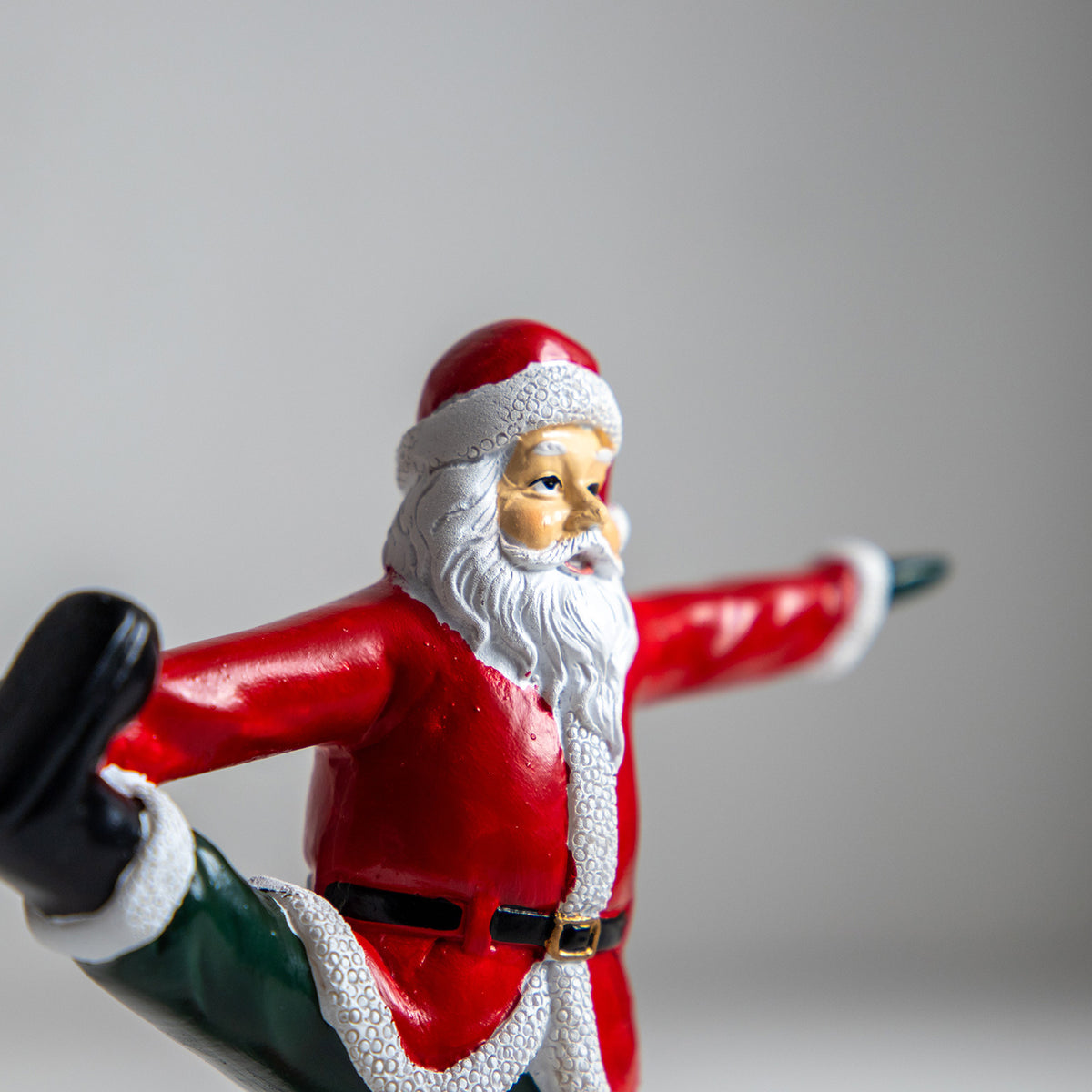 クリスマスドール　ヨガサンタ ポーズP