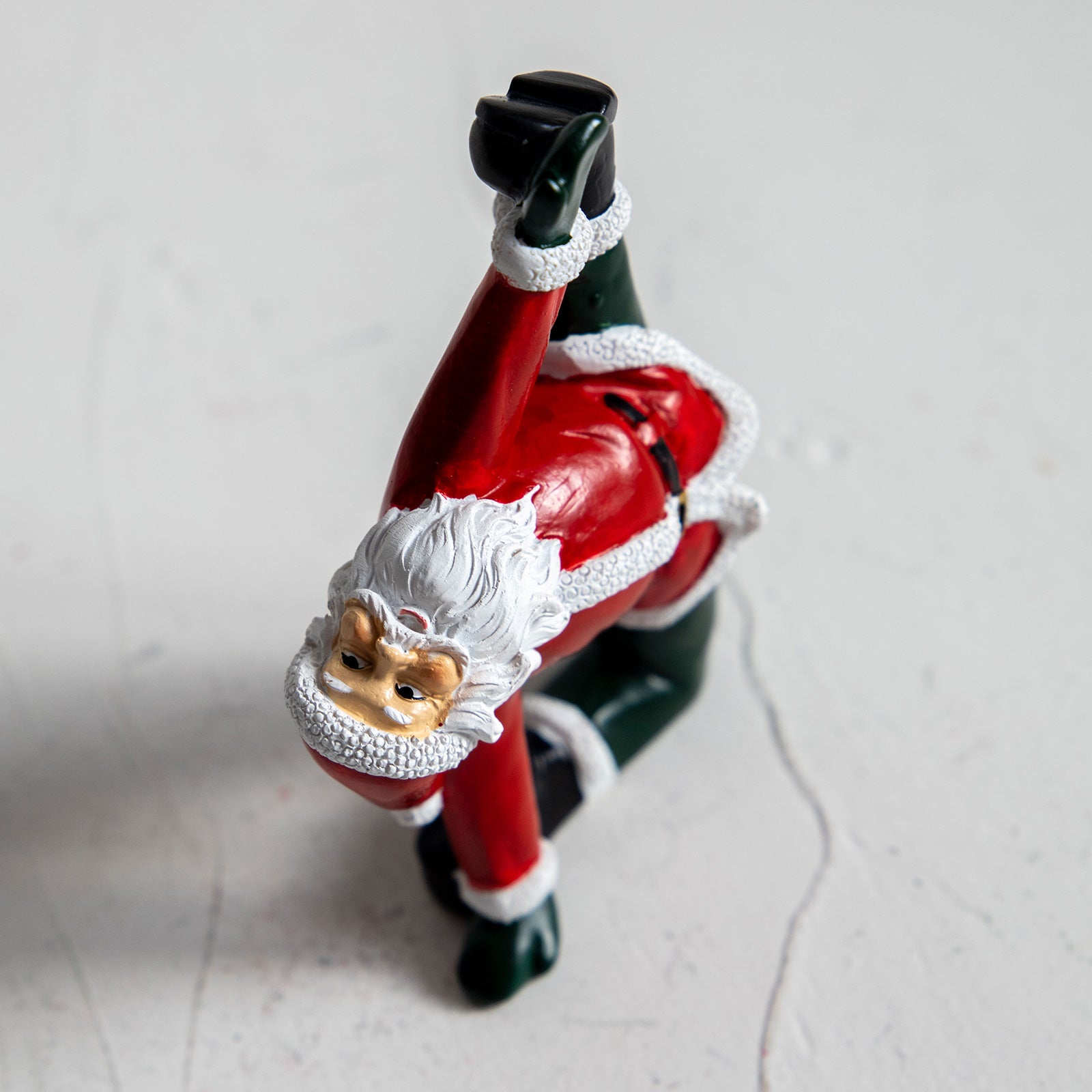 クリスマスドール　ヨガサンタ ポーズR