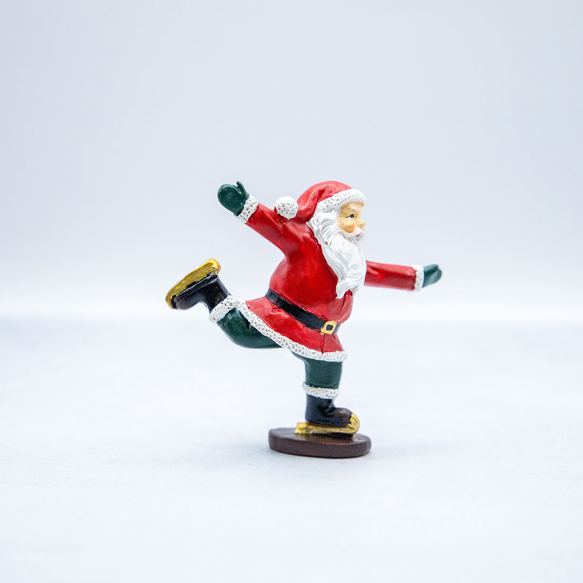 クリスマスドール　スポーツサンタ スケート