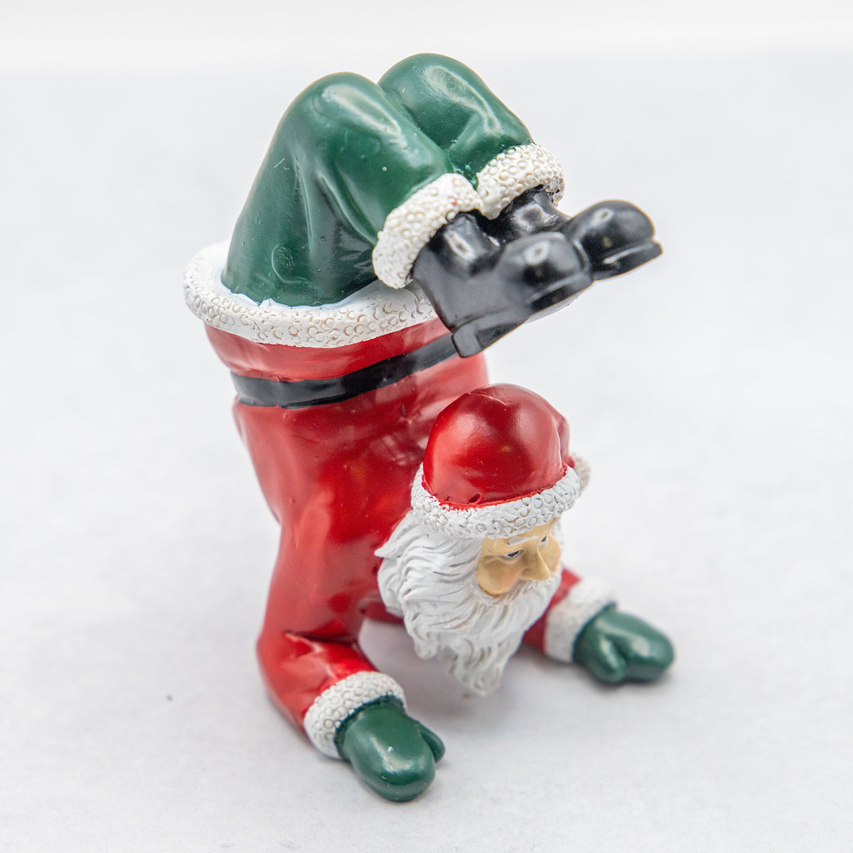 クリスマスドール　ヨガサンタ サソリのポーズ