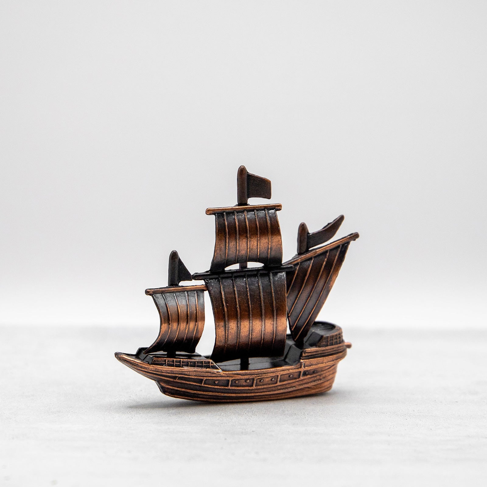 アンティークシャープナー　帆船