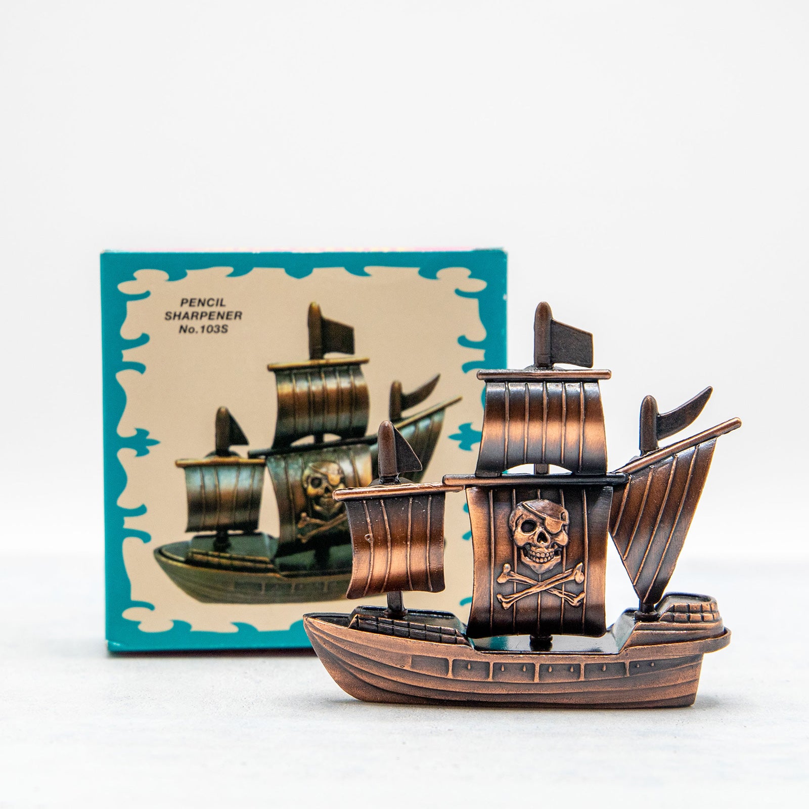 アンティークシャープナー　海賊船