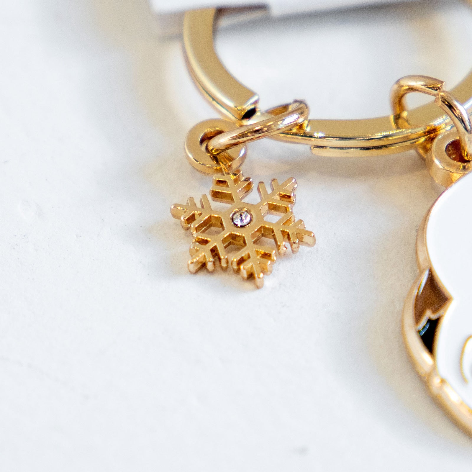 キーホルダー　アニマルキーリング シマエナガ