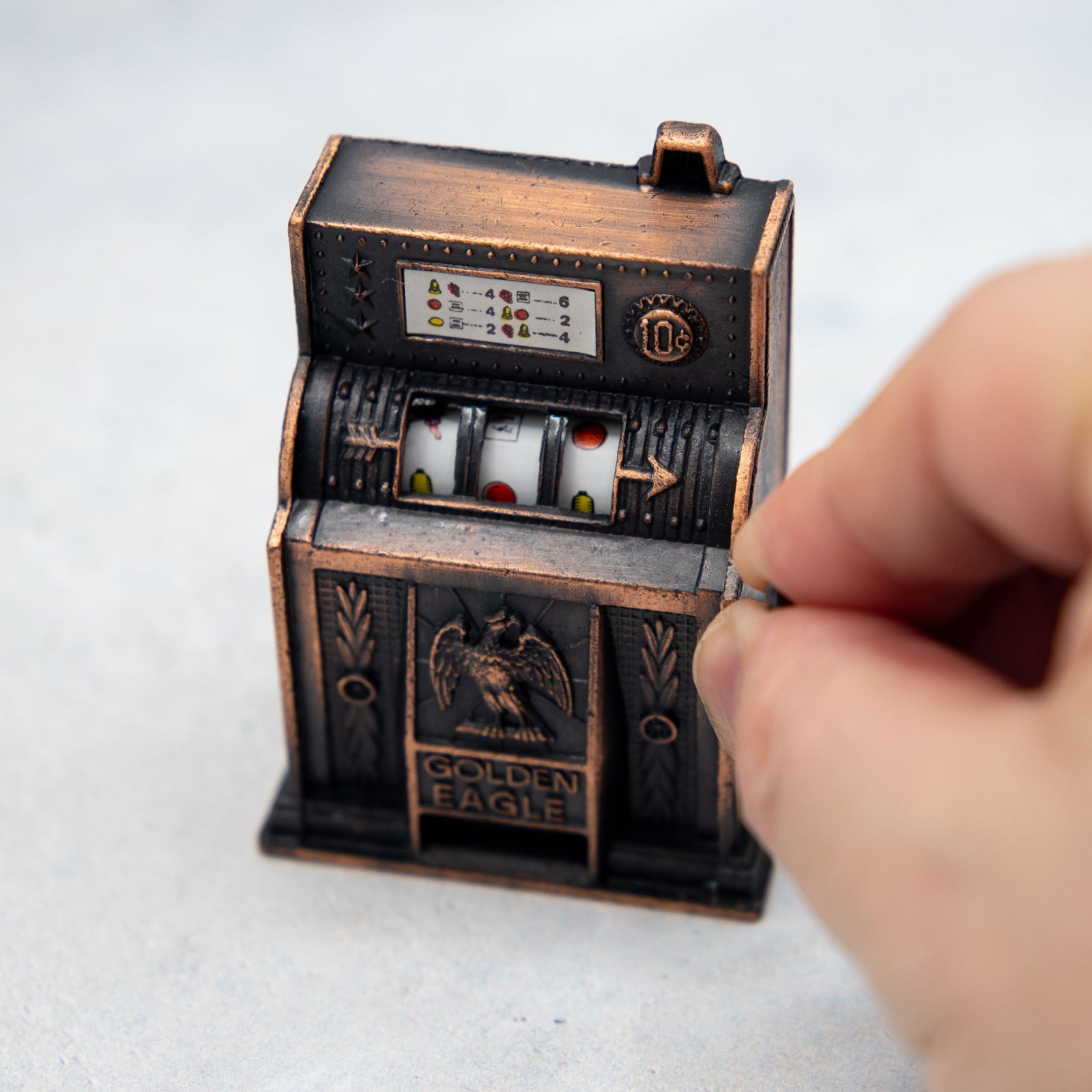 アンティークシャープナー　スロットマシーン