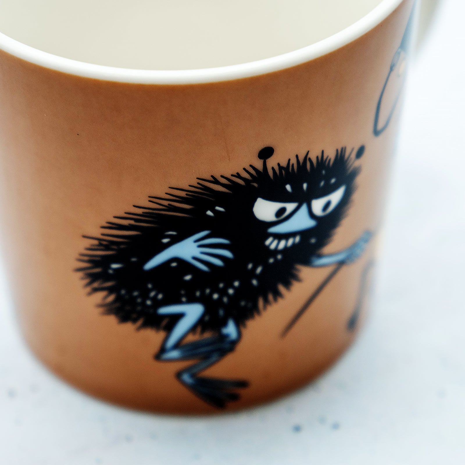 ARABIA/アラビア Moomin ムーミン マグ スティンキー イン アクション