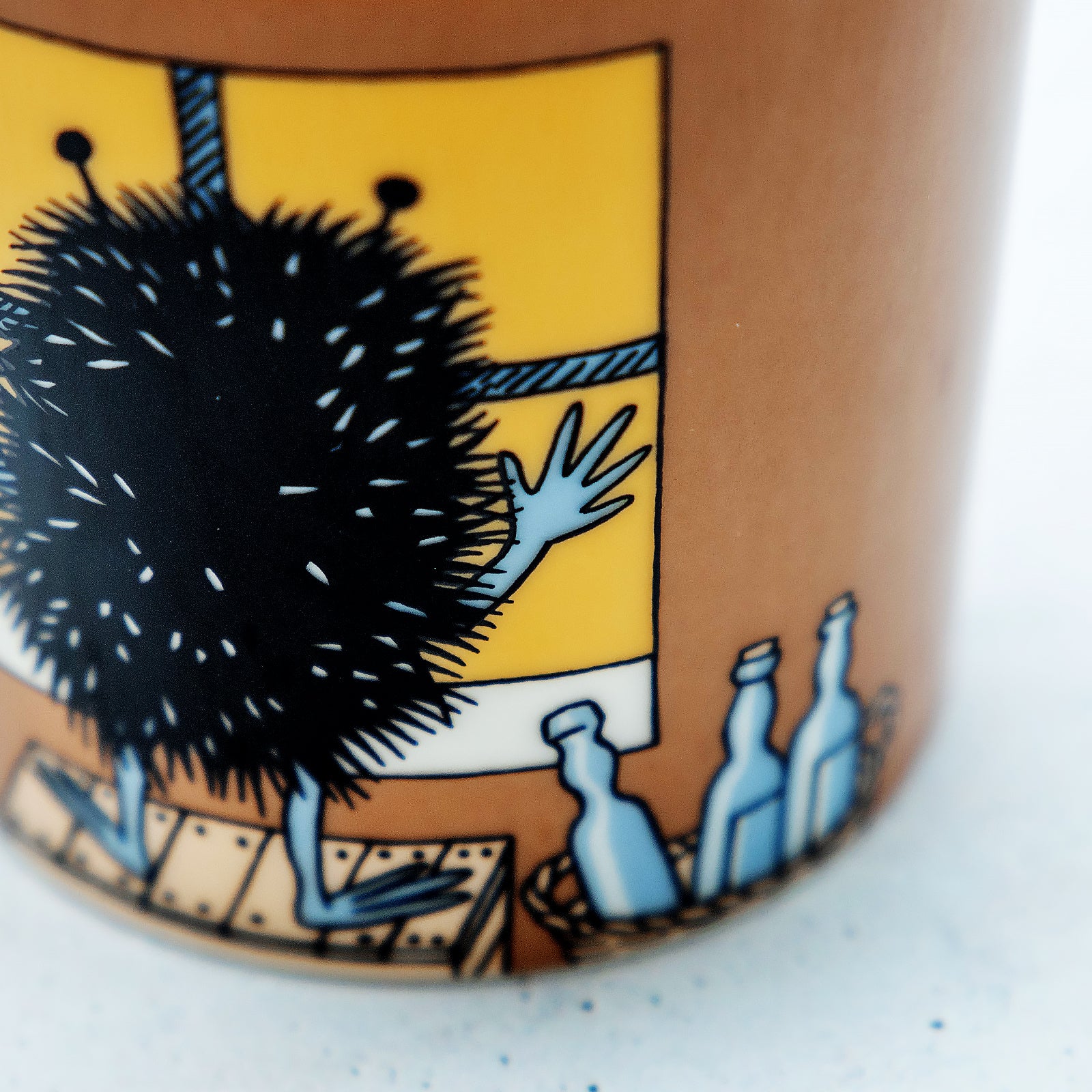 ARABIA/アラビア Moomin ムーミン マグ スティンキー イン アクション