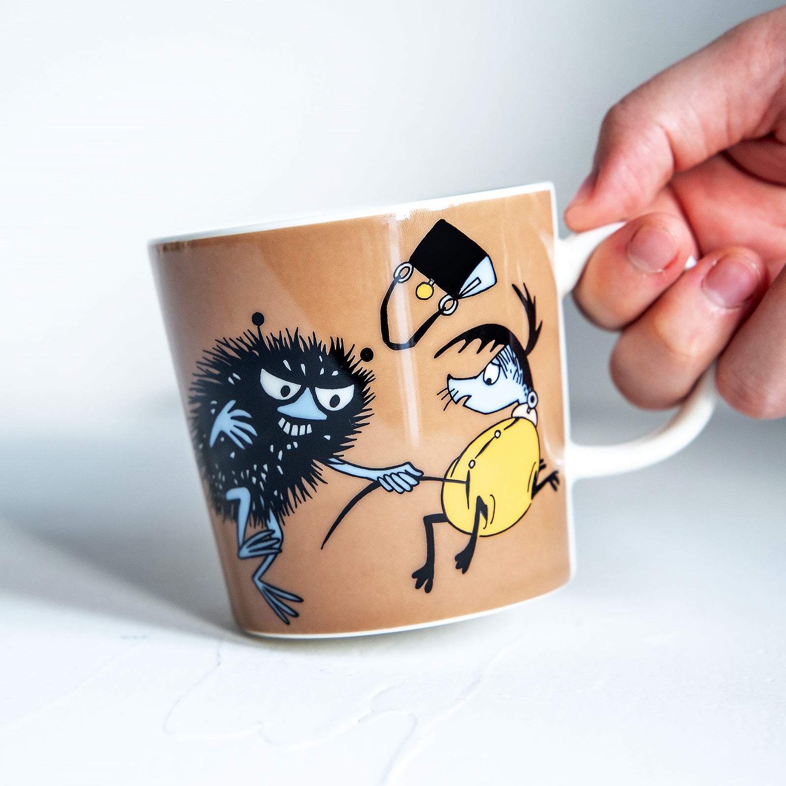 ARABIA/アラビア　Moomin ムーミン マグ スティンキー イン アクション