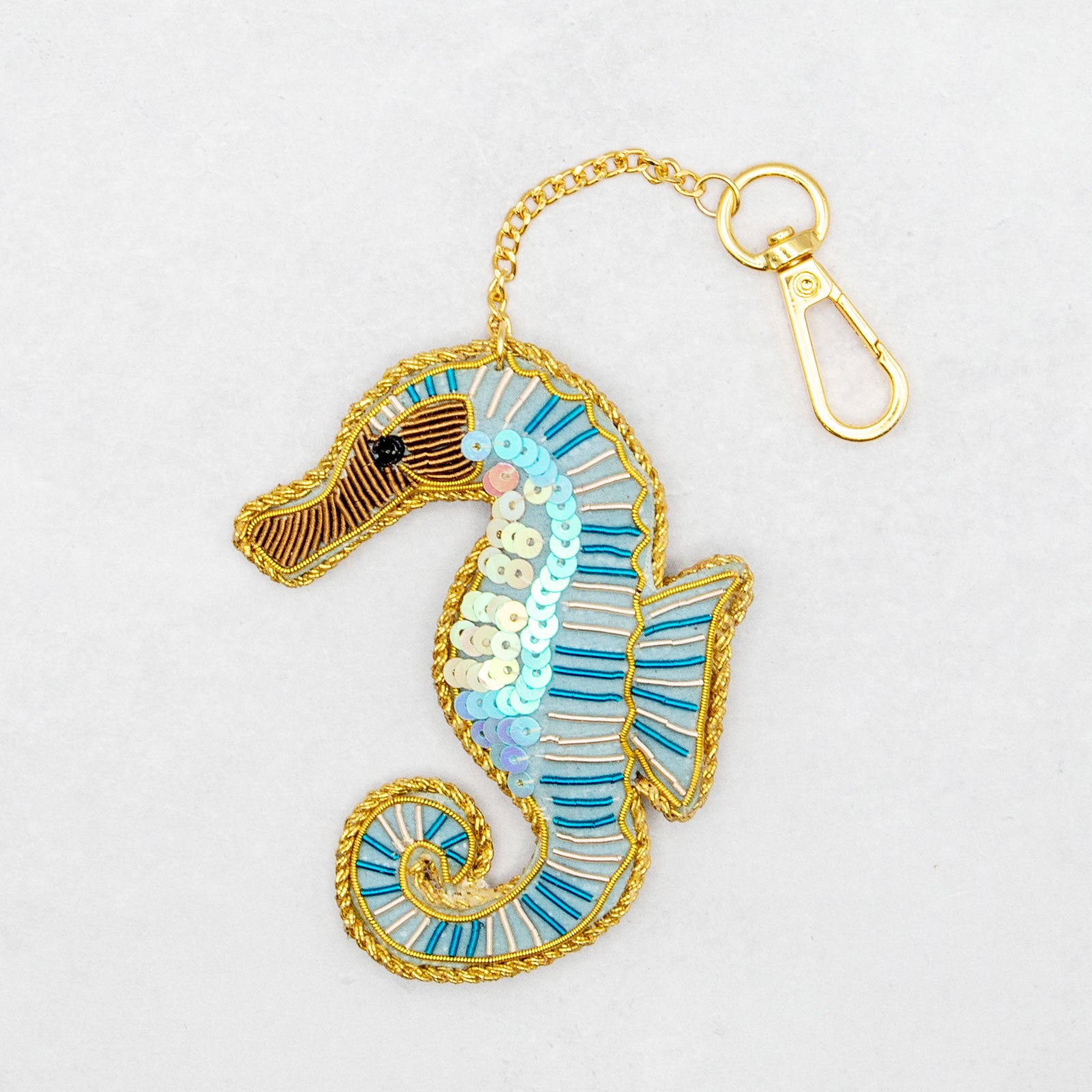 COTTAGE/コテージ　ザリ刺繍 キーホルダー タツノオトシゴ