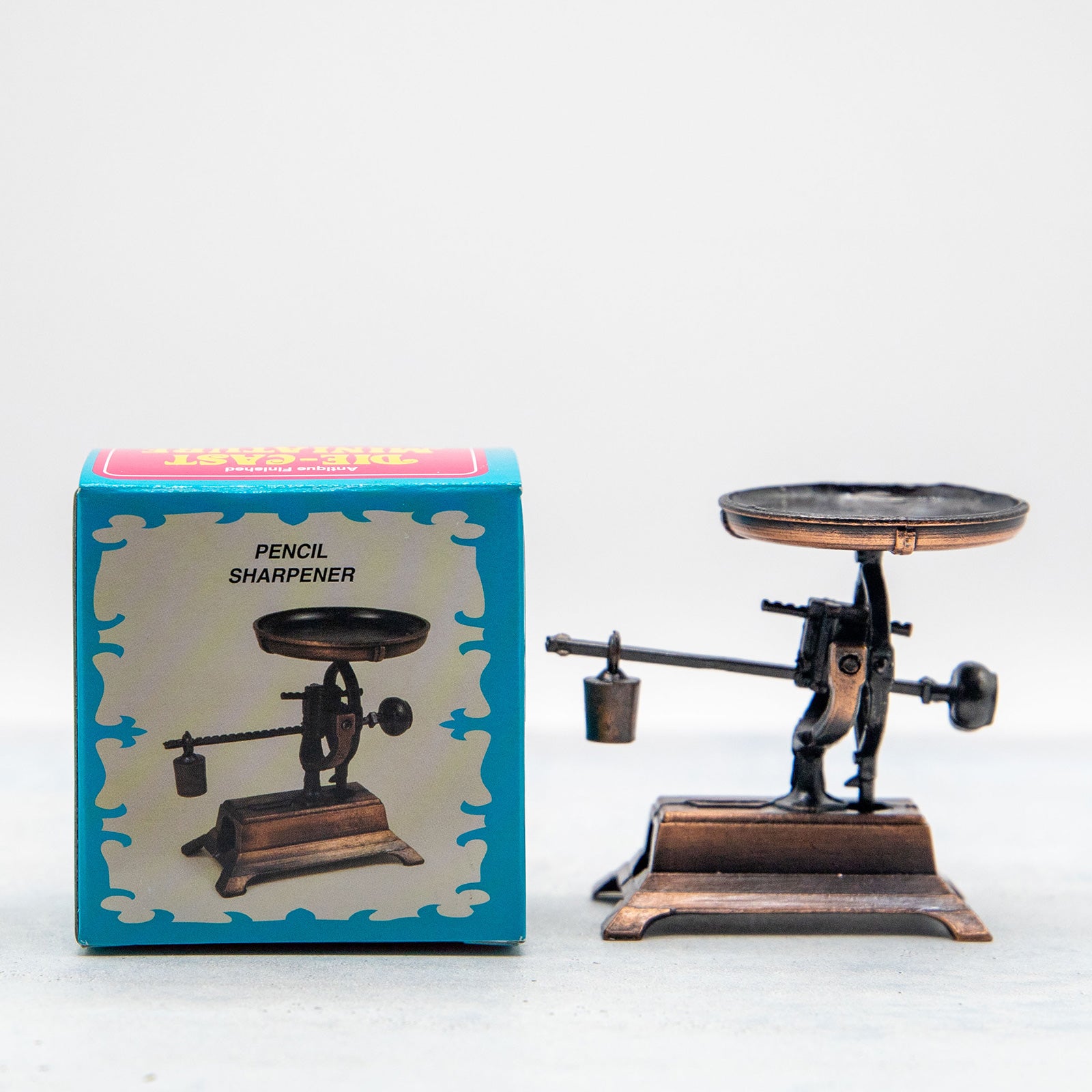 アンティークシャープナー　ハカリ