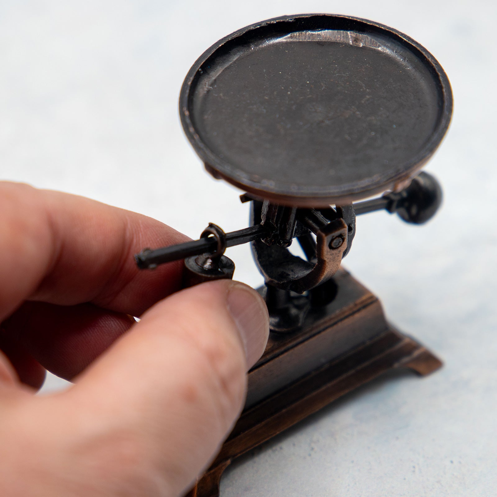 アンティークシャープナー　ハカリ