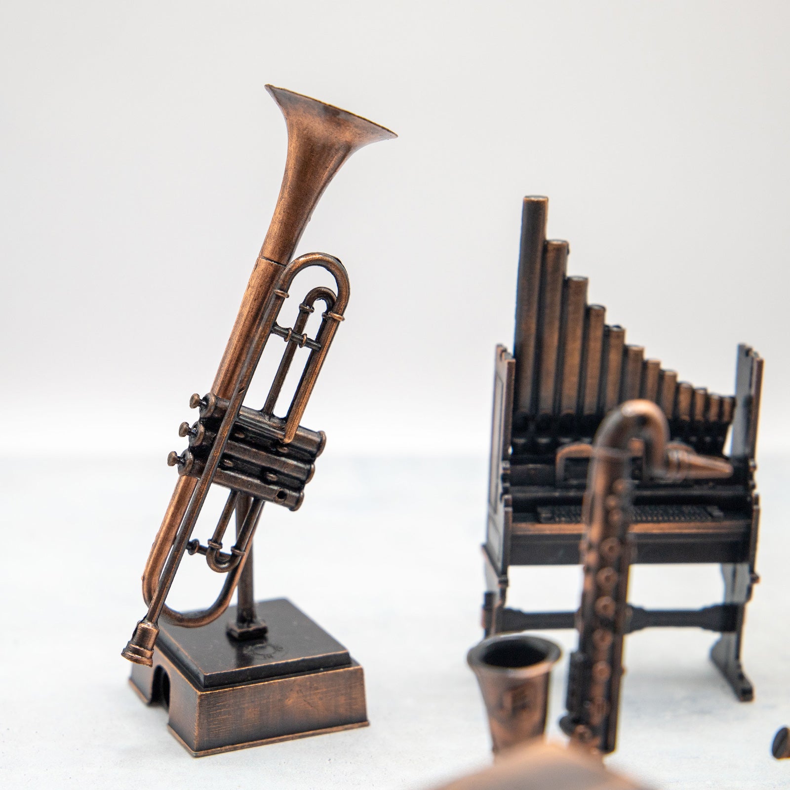 アンティークシャープナー　トランペット