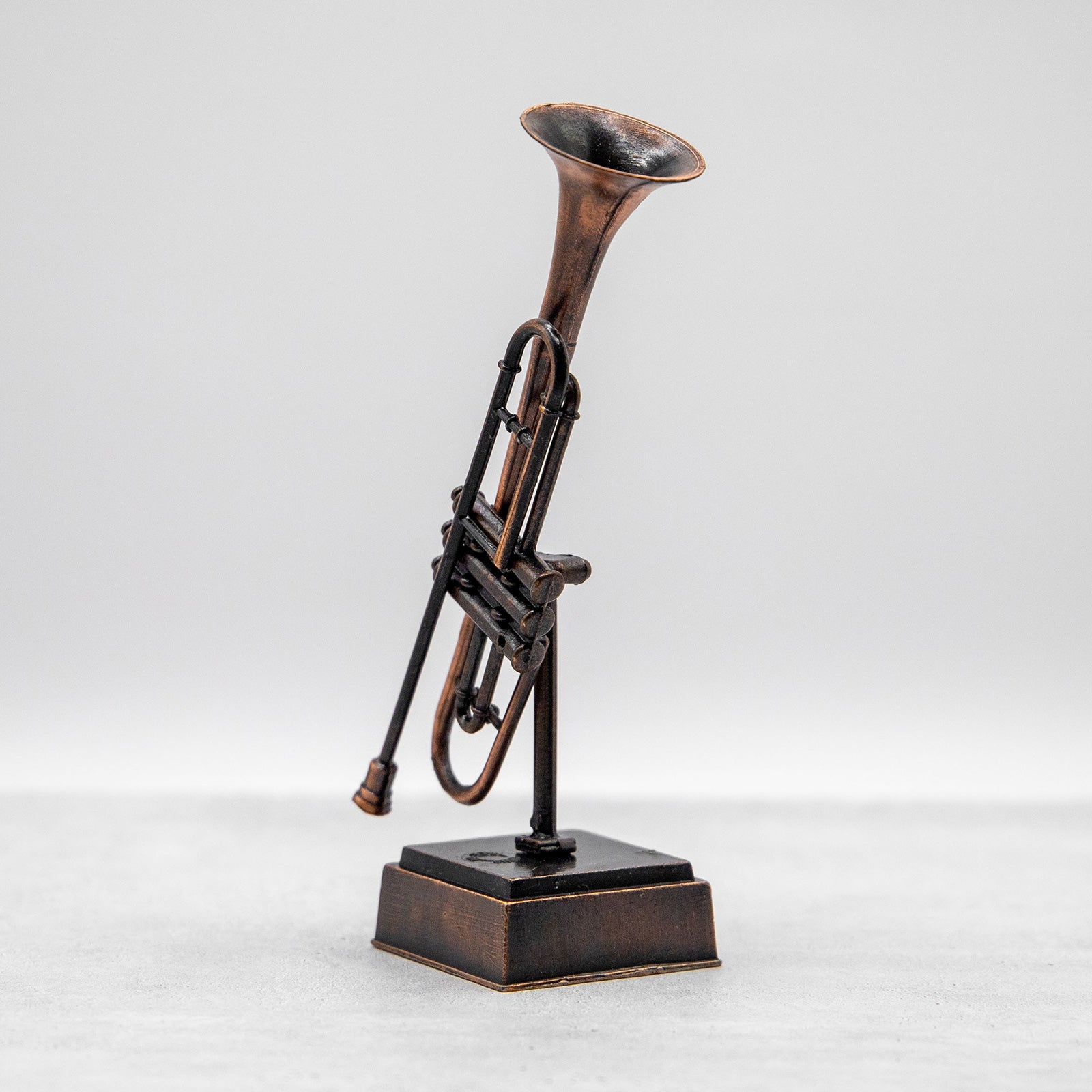 アンティークシャープナー　トランペット