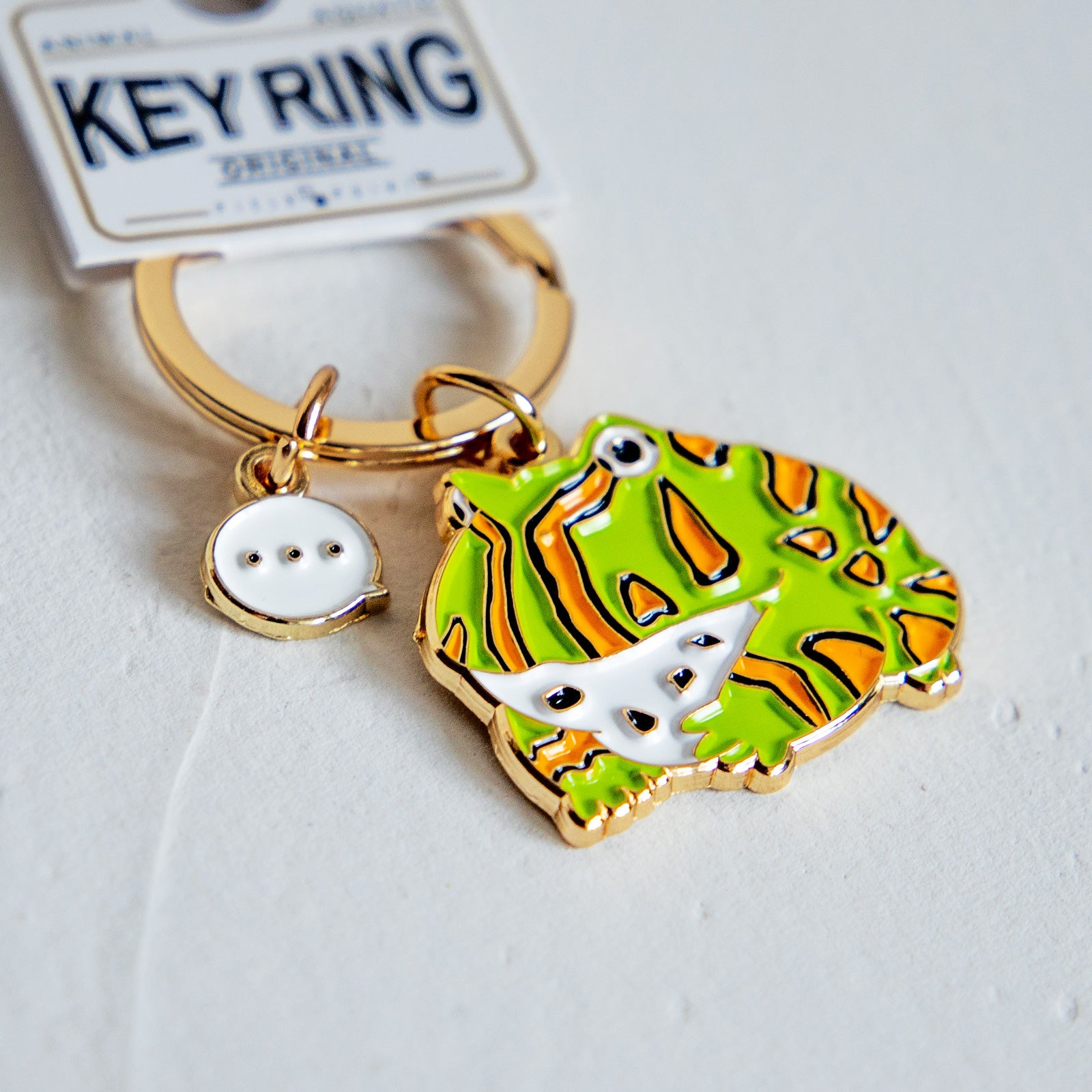 キーホルダー　アニマルキーリング ツノガエル