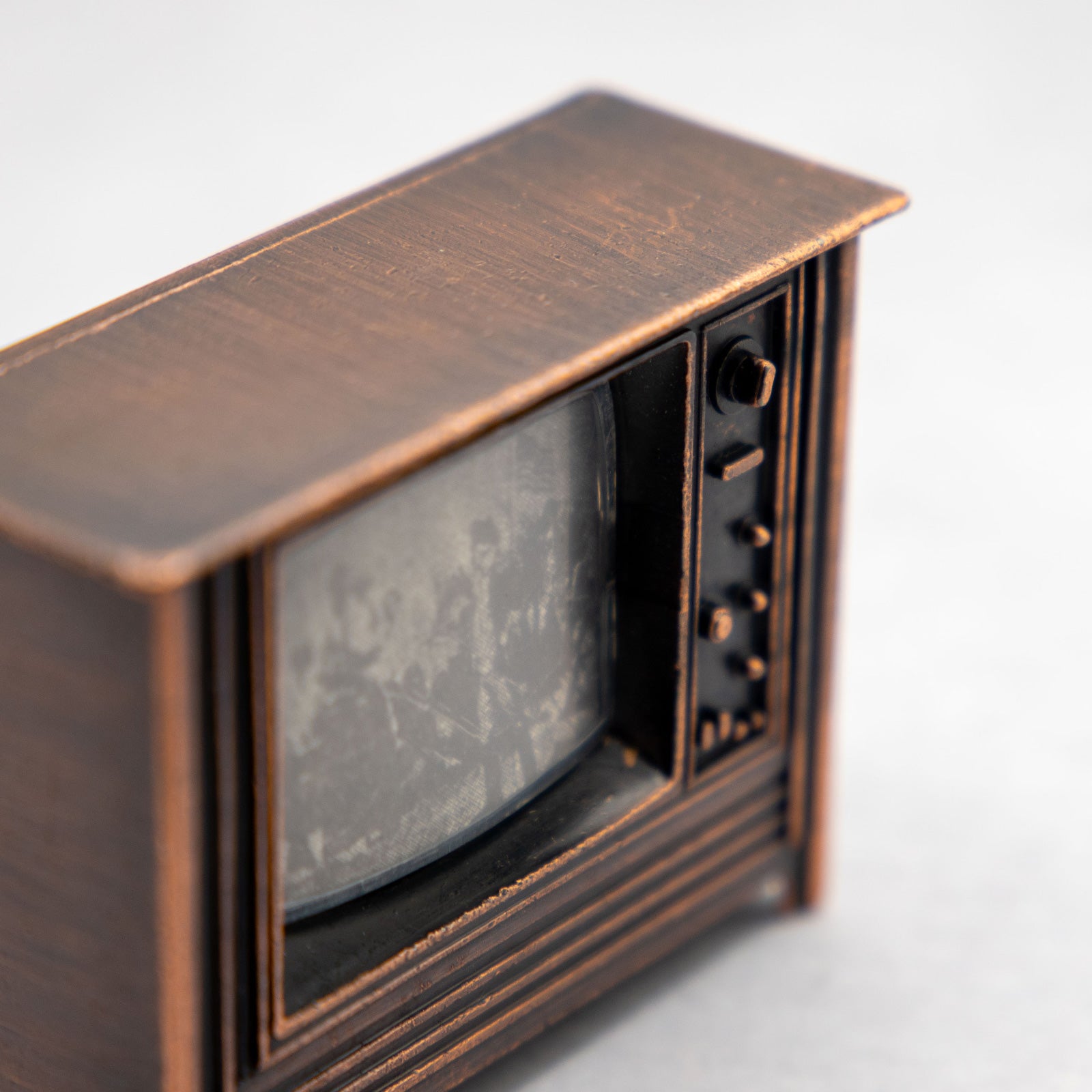 アンティークシャープナー　テレビ