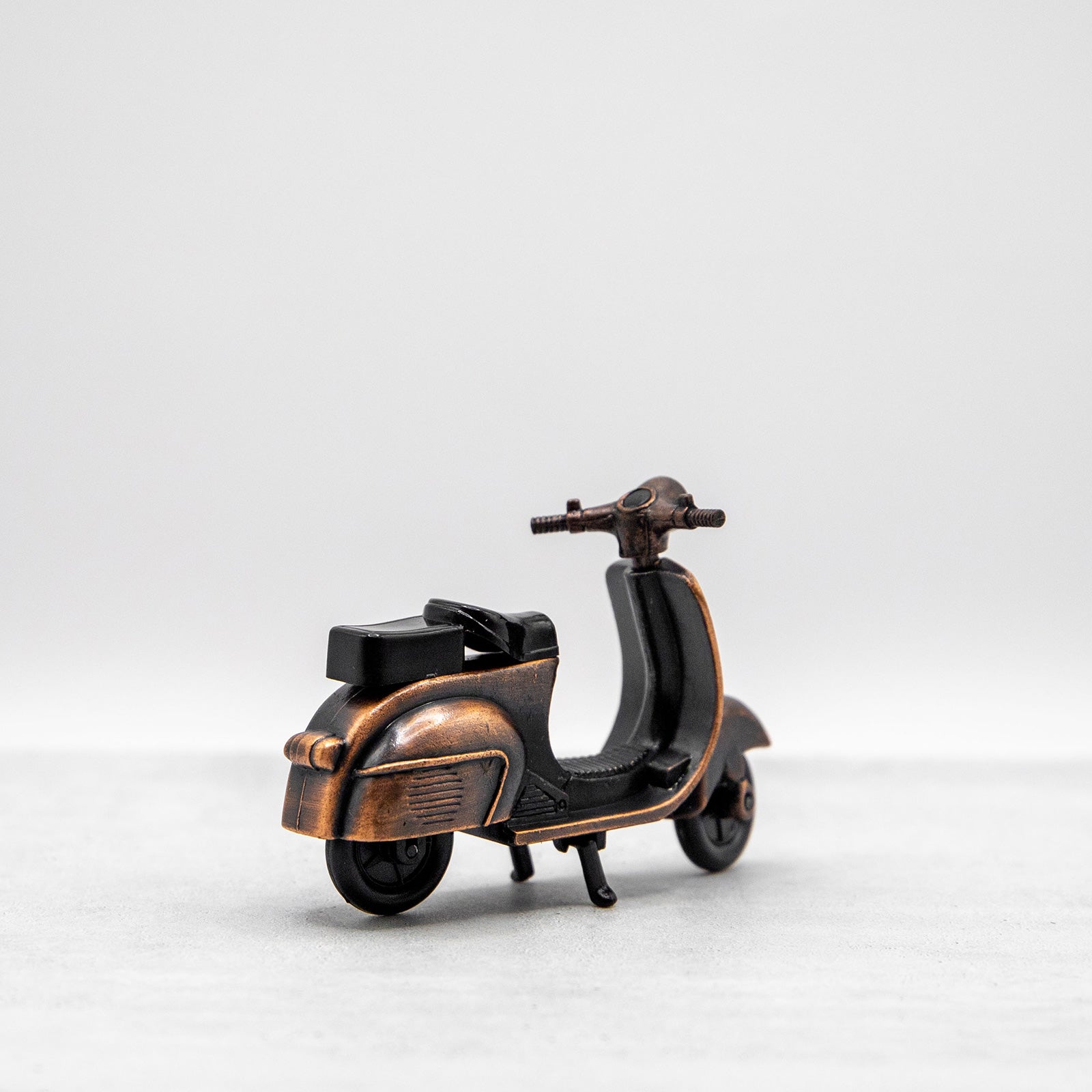 アンティークシャープナー　ベスパ