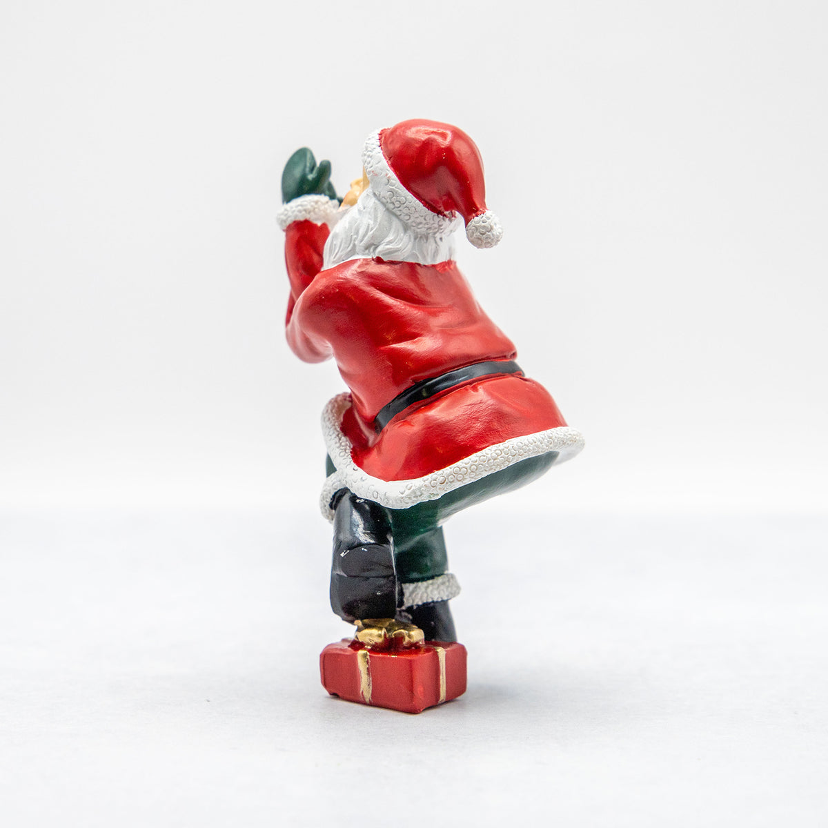 クリスマスドール　ヨガサンタ ワシのポーズ