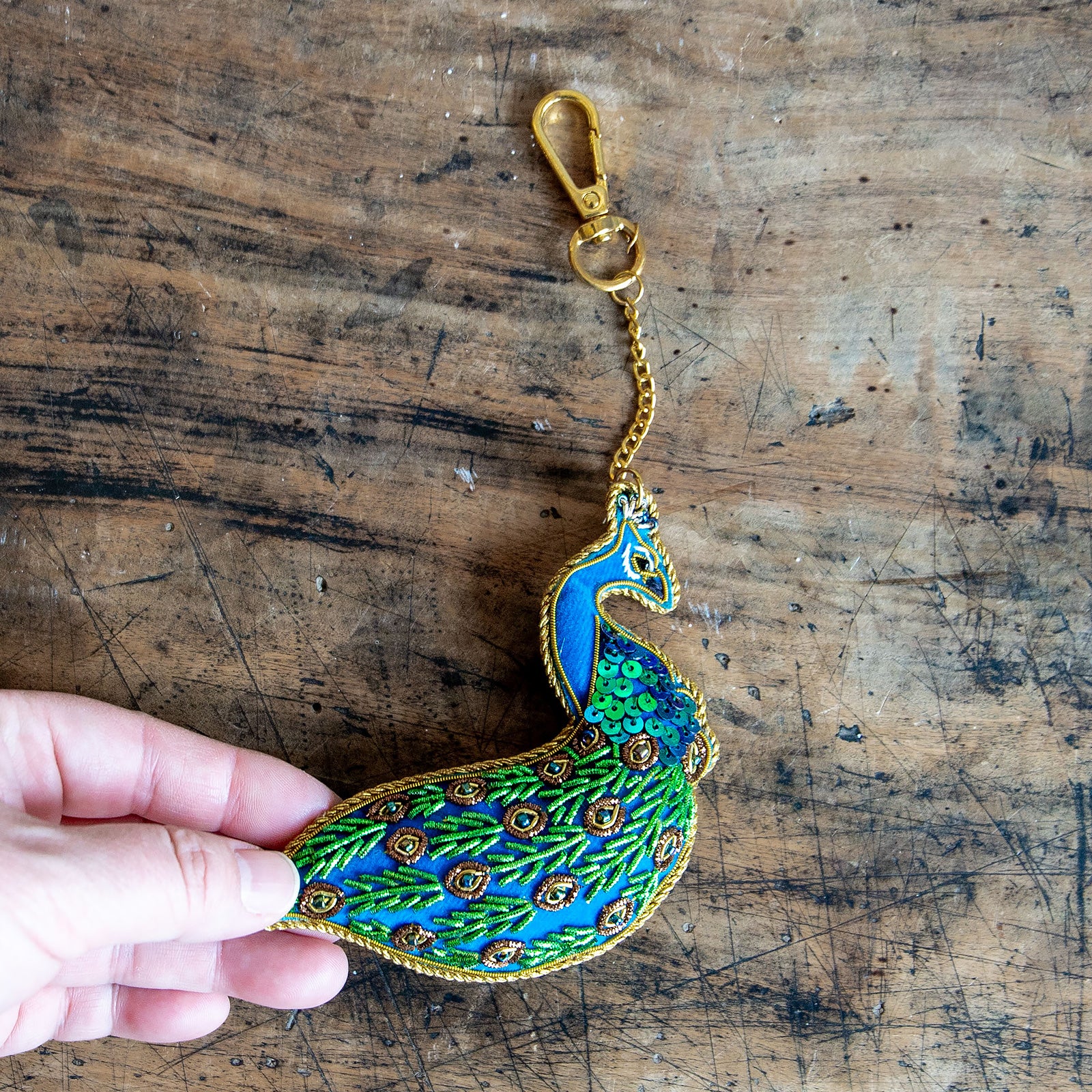 COTTAGE/コテージ　ザリ刺繍 キーホルダー ピーコック