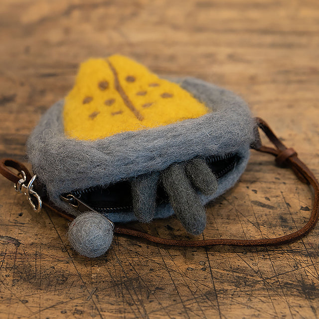 フェアトレード　羊毛フェルト ハシビロコウ ポーチ