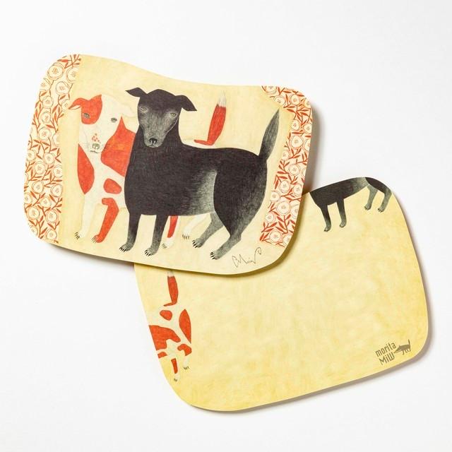 moritaMiW/モリタミウ　ポストカード 黒犬チョークと赤斑犬のテン